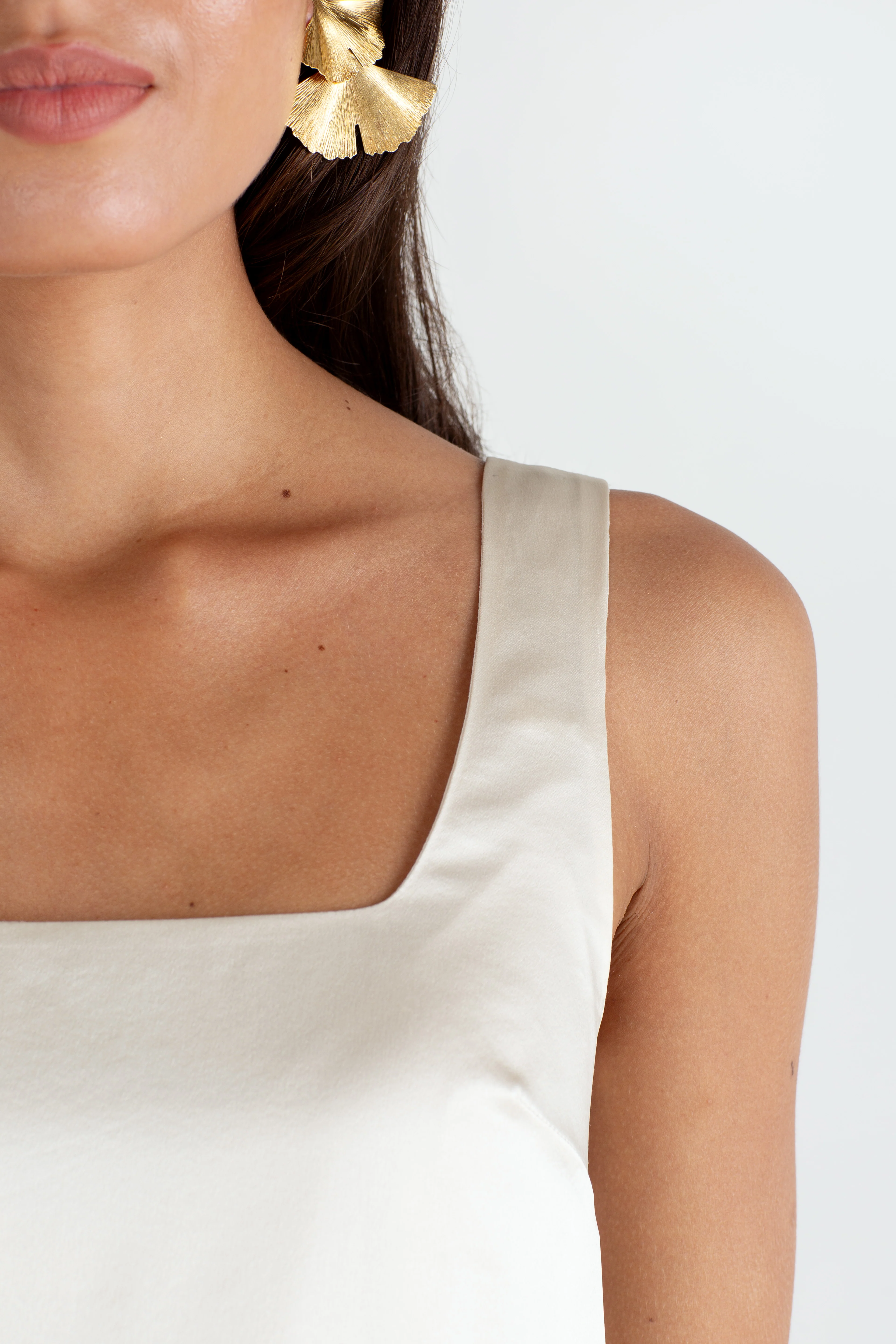 "The Billie" - Square Neck Silk Cami (Bra Friendly Champagne) - Image 5